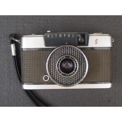 値下げ　オリンパス　フィルムカメラ　カメラ　ペンf レトロ　昭和　OLYMPUS オリンパス(OLYMPUS)|フィルムカメラ／PEN-F|HARDOFFオフモール