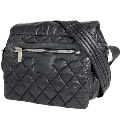 CHANEL 黒 ショルダーバッグ キルティング シャネル ナイロンキルティングバッグ（レディースバッグ