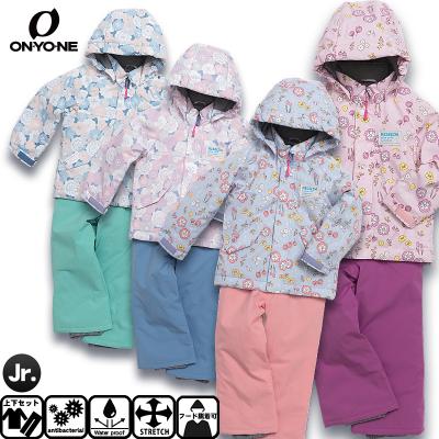 CHUR スノーウェア　セットアップ　スキーウェア　上下　スノボウェア スノーボードウェア 上下セット CHUR クール スノボー ジャケット