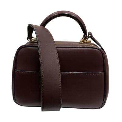 美品　valextra セリエエッセミディアム ヴァレクストラ/ハンドバッグ/セリエエッセ ミディアム/アイボリー