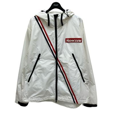 MONCLER OFF WHITE マウンテンパーカー Moncler: オフホワイト Kaver ショート ダウンジャケット | SSENSE 日本