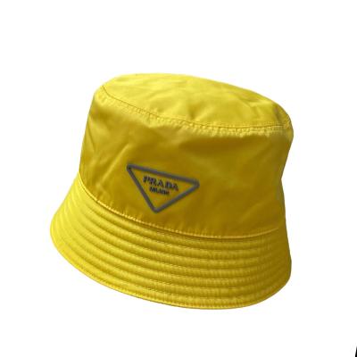 プラダ キャップ サイズ感の商品一覧 通販 - Yahoo!ショッピング プラダ キャップ サイズ感の商品一覧 通販 - Yahoo!ショッピング