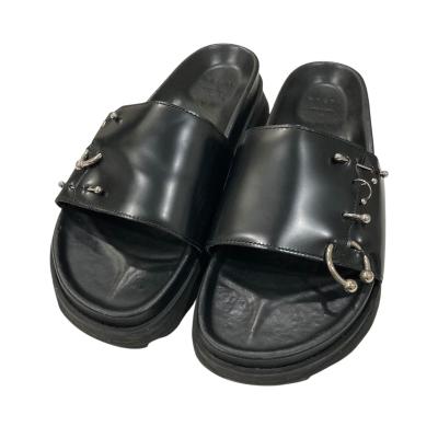 sacai サンダルの商品一覧 通販 - Yahoo!ショッピング sacai サンダルの商品一覧 通販 - Yahoo!ショッピング