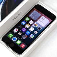 【SIMフリー】iPhone SE (第2世代) 64GB ホワイト MHGQ3J/A バッテリー最大容量:87% ※中古/利用○ | お宝ストア
