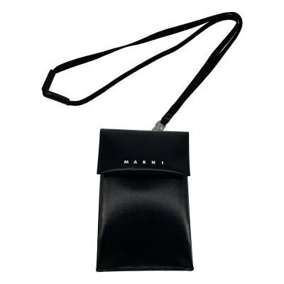 マルニ 財布 ショルダー（ファッション）の商品一覧 通販 - Yahoo