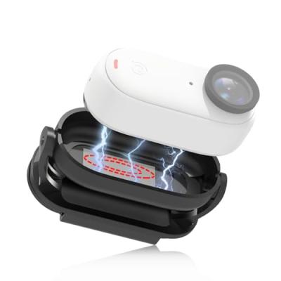 Insta360 ビデオカメラ 本体とキャップとハンドルクランプ Insta360 ビデオカメラ 本体とキャップとハンドルクランプ