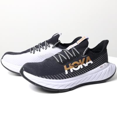 【美品】HOKA ONE ONE CARBON X HOKA ONE ONE の 最新テクノロジーを採用した「CARBON X