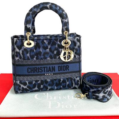 ほぼ未使用 Christian Dior ディオール LADY D-LITE レオパード 柄 