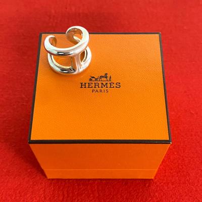 HERMES 極 美品 箱付き 希少品 エルメス オスモズ GM シルバー HERMES 極 美品 箱付き 希少品 エルメス オスモズ GM シルバー
