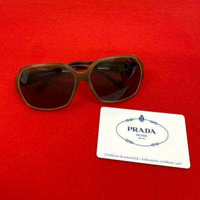 7??（PRADA／レディースサングラス）｜ファッション小物