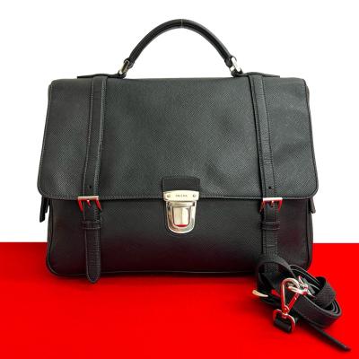 美品✨プラダ ブリーフケース サフィアーノ ビジネスバッグ ブラック PRADA（プラダ） ビジネスバッグ ブリーフケース 書類かばん 通勤
