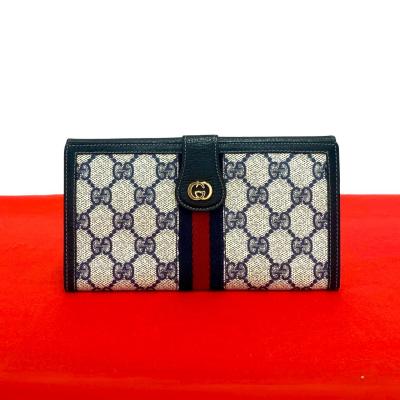 未使用　OLD GUCCI グッチ　レザー三つ折り財布　 ネイビー　紺 GUCCI グッチ オールドグッチ 三つ折り財布 コンパクトウォレット GG柄