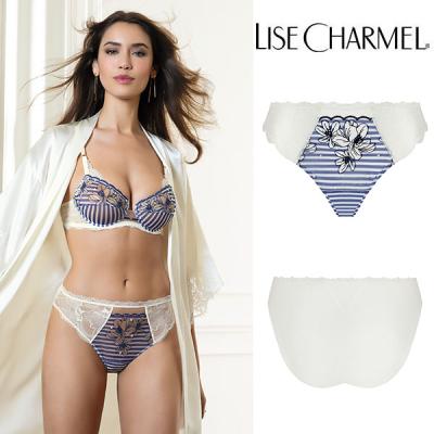 LISE CHARMEL ブラジャーショーツセット 新品 ☆国内発送☆LISE CHARMEL ショーツ ブラ ベルト3点セット