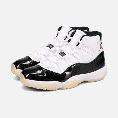 エア ジョーダン 11 メンズスニーカー（カット：ハイカット