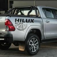 トヨタ ハイラックス 欧州仕様トヨタ純正パーツ GUN125 TOYOTA HILUX ...