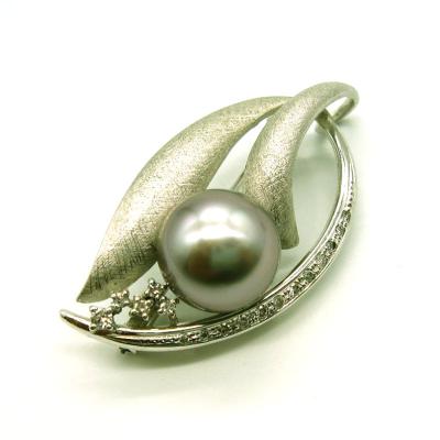 マホガニーホール Yahoo!店 - ブローチ（ペンダント兼用も含む