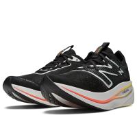 ニューバランス　FuelCell SuperComp Trainer　MRCXBM2D　BLACK　ランニングシューズ | マツバラスポーツ ネットQ