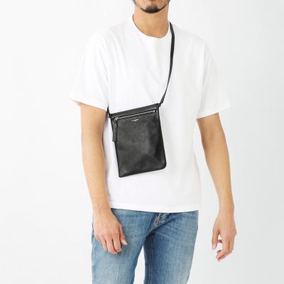 Yves Saint Laurent ボディバッグ（色：ブラック系）｜バッグ