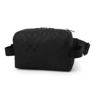 美品 Burberry ボディバッグ TBモノグラム ナイロン BURBERRY（バーバリー） BODY BAG ボディバッグ ナイロン レザー ロゴ