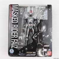 『中古即納』{FIG}魂ウェブ商店限定 S.H.Figuarts(フィギュアーツ) 仮面ライダーファイズ アクセルフォーム 仮面ライダー555(ファイズ) 可動フィギュア バンダイ | メディアワールド