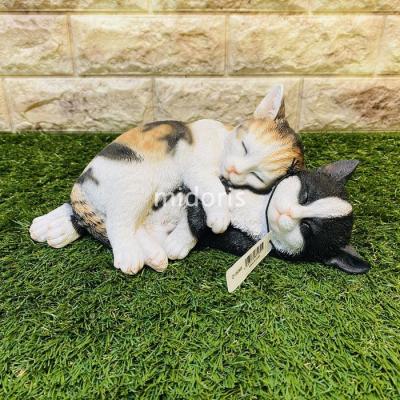 中古品【ハチワレ猫＆黒猫　猫の置物】2点セット☆ 720f9d30cc5ff04c40074e06d16735