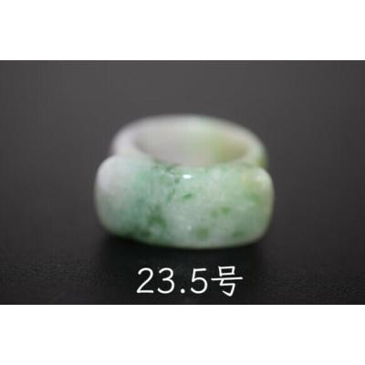 翡翠　くりぬきリング　18.5 翡翠くりぬきリングの通販 | ジュエリー・腕時計の価格比較なら