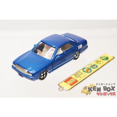 トミカ ニッサンシーマ。ベトナム製。40年記品 トミカギフトセット