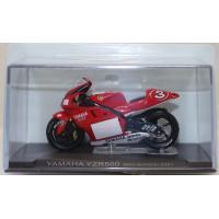 Deagostini 1/24 Yamaha YZR500 Max Biaggi 2001 - Moto Diecast Collection