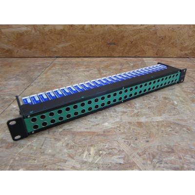 ビデオパッチ盤 マイクロビデオ変換コネクタ | パッチ盤・コネクタパネル | カナレ電気