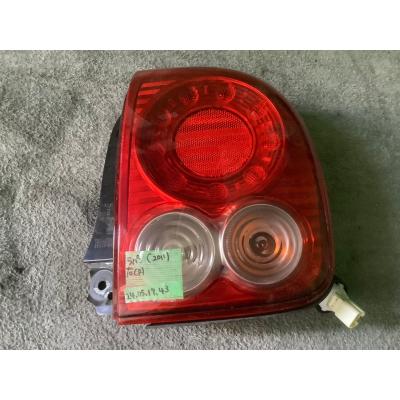 ラパンショコラ　HE22S テールレンズ　右側 ラパン DBA-HE22S 右テールランプ ストップランプ ブレーキ