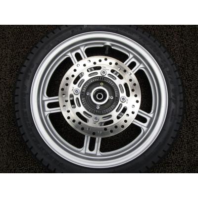 スーパーカブ ホイール（バイクホイール）｜バイク用タイヤ、ホイール