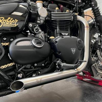 ボンネビル 純正（バイク用フルエキゾースト）｜マフラー｜バイク | 車