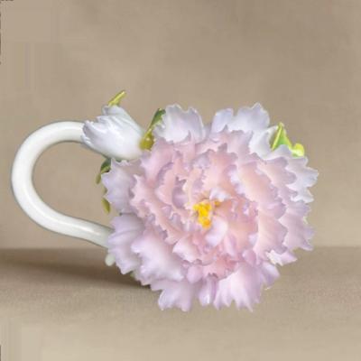 高級 陶磁器マグカップ 紫牡丹 花モチーフ 立体装飾 ハンドメイド風  