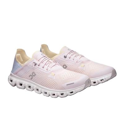 On マラソン、ランニングシューズ（色：ピンク系）｜マラソン