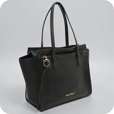 FERRAGAMO レディーストートバッグ｜バッグ｜ファッション おすすめ