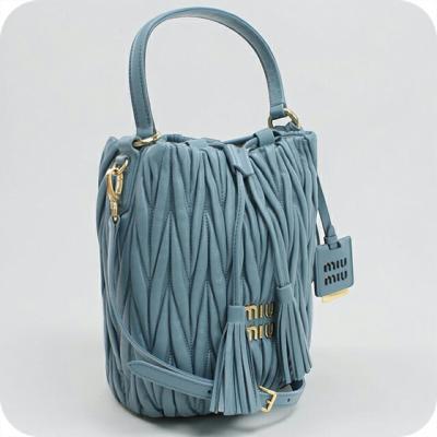 miu miu レディースショルダーバッグ（色：ブルー系）｜バッグ