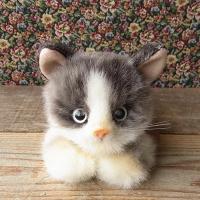 【三英貿易 寝そべりCAT ラグドール ぬいぐるみ】猫 ねこ ネコ リアル 本物 そっくり ペット クリスマス | ニニアンドキノ Yahoo!店