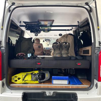 車内キャリアのなみのりこぞうカンパニー - ハイエースワゴンGL（200系