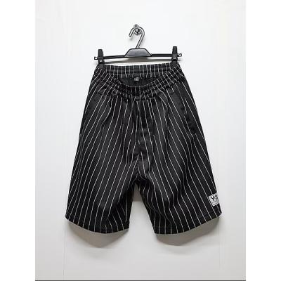 Y-3 メンズショート、ハーフパンツ｜ボトムス、パンツ｜ファッション