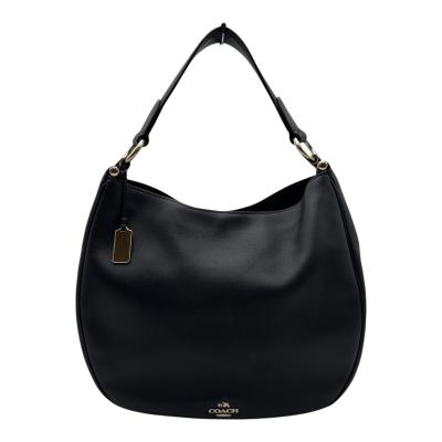 COACH レディースショルダーバッグ（色：ネイビー系）｜バッグ
