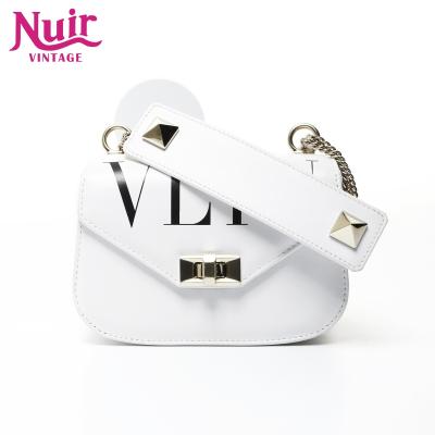 中古良品Valentino ヴァレンチノ ショルダーバッグ レディース ホワイト VALENTINO レディースショルダーバッグ（色：ホワイト系）｜バッグ