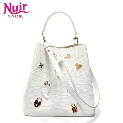 LOUIS VUITTON レディースショルダーバッグ（色：ホワイト系）｜バッグ 