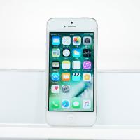 Iphone 5 32gb Softbank版 ホワイト 液晶黄ばみあり Md300j A 白ロム Iphone5 32 3060 フォンサルドットコム 通販 Yahoo ショッピング