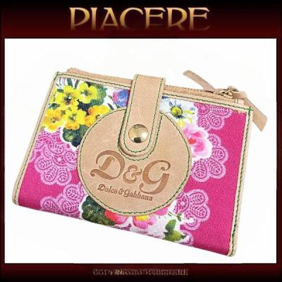 ✨美品 DOLCE & GABBANA 花柄 二つ折り財布 DGメタルロゴ ドルチェ ガッバーナ 財布（レディース二つ折り財布）｜財布