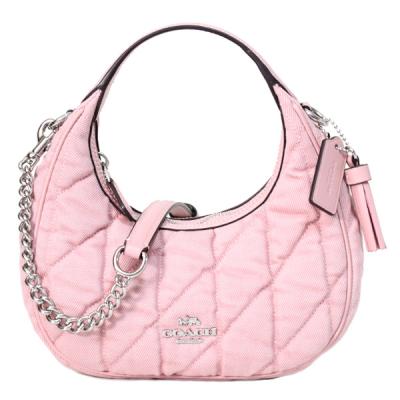 三日月型レザーショルダーバッグ（COACH／レディースバッグ