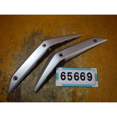 VTR250（バイク用シート、テールカウル）｜外装パーツ｜バイク | 車