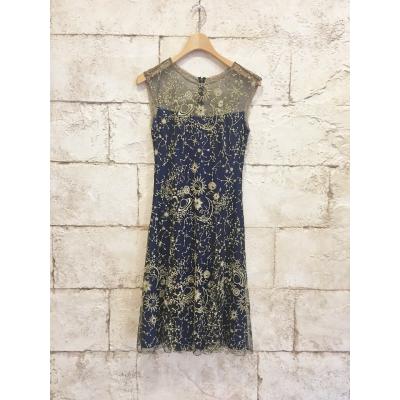 花柄刺繍ノースリーブ黒ドレス　タダシショージ TADASHI SHOJI タダシショージ 刺繍ドレス ノースリーブ 花柄