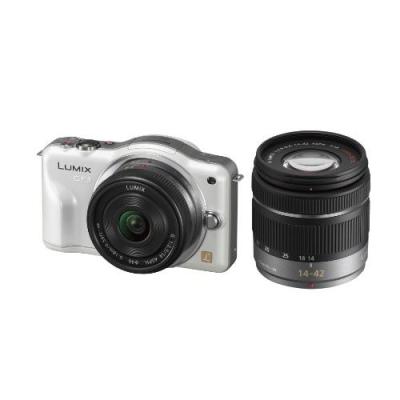 美品✨パナソニック ミラーレス一眼　LUMIX GF2 バッテリー3個　本体　箱 美品✨パナソニック ミラーレス一眼 LUMIX GF2 バッテリー3個 本体 箱 美品