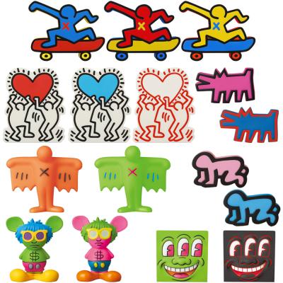 キースヘリング　フィギュア　まとめ ミニサイズのVCDキースヘリングフィギュアのミステリーボックスが到着