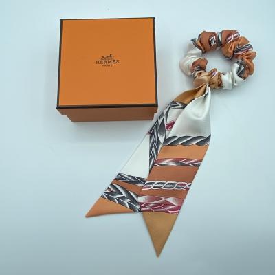 HERMES シュシュ（色：オレンジ系）｜レディースヘアアクセサリー